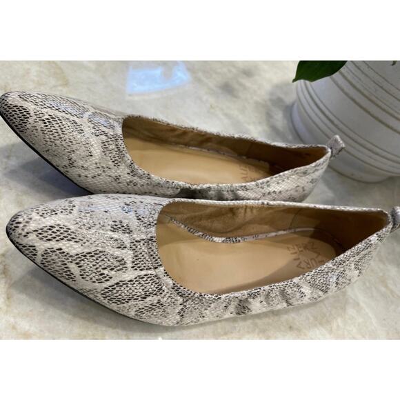 Naturalizer Flats white snakeskin print Sz 9.5m - Picture 10 of 10